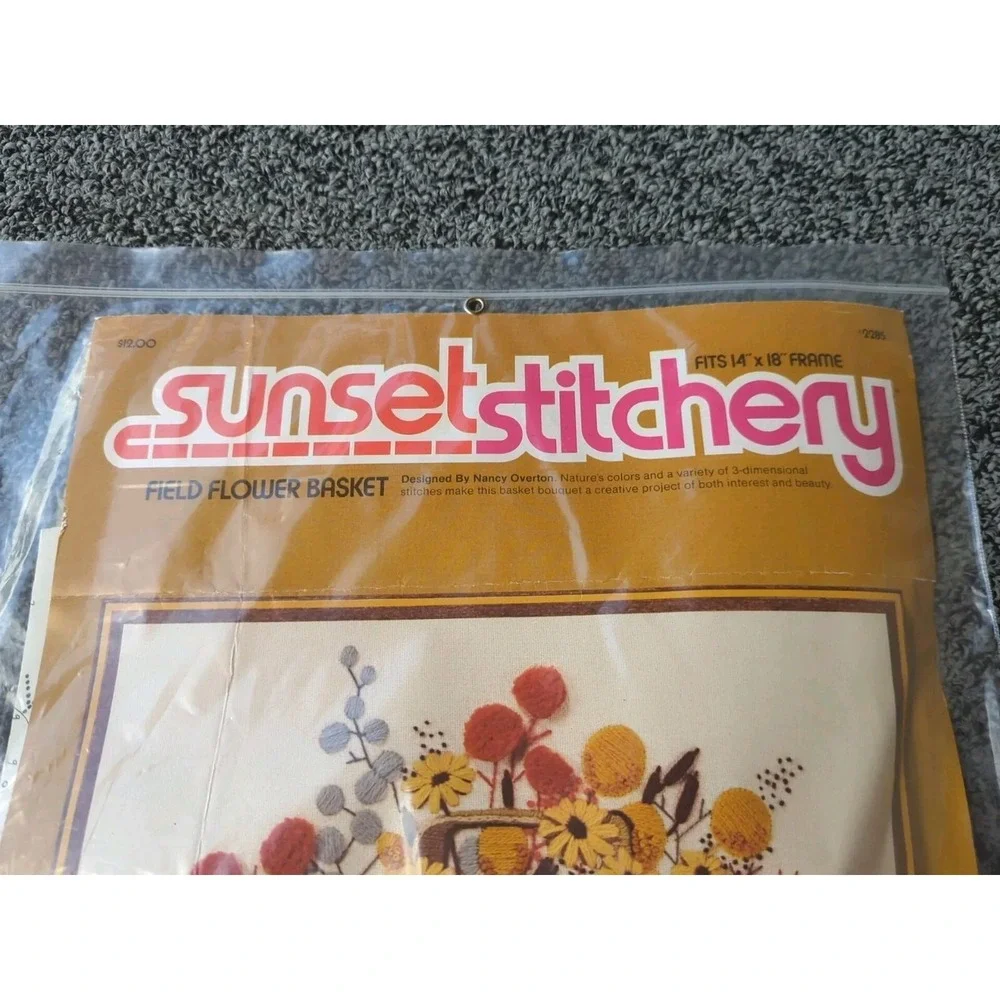Vintage SUNSET Needlepoint STITCH Kit FIELD FLOWER BASKET Frame Size 14‎ X 18